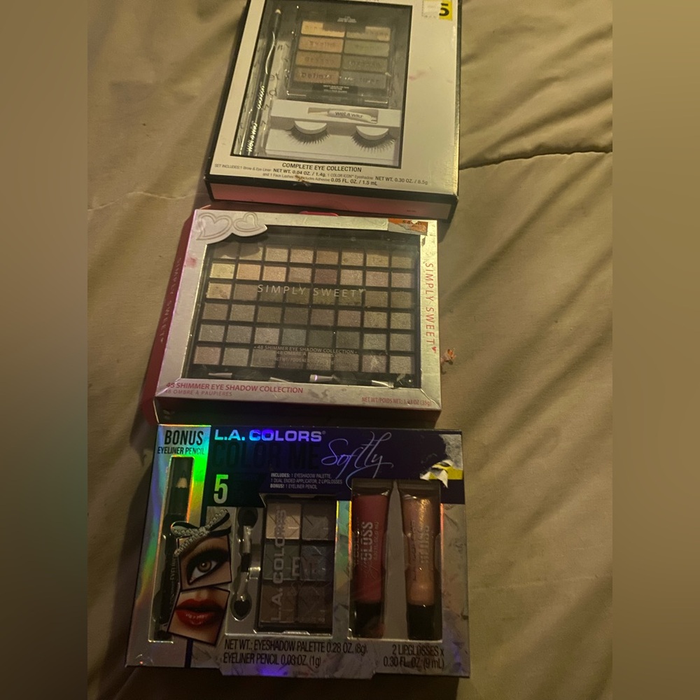 3 sets of make up New - Picture 1 of 7